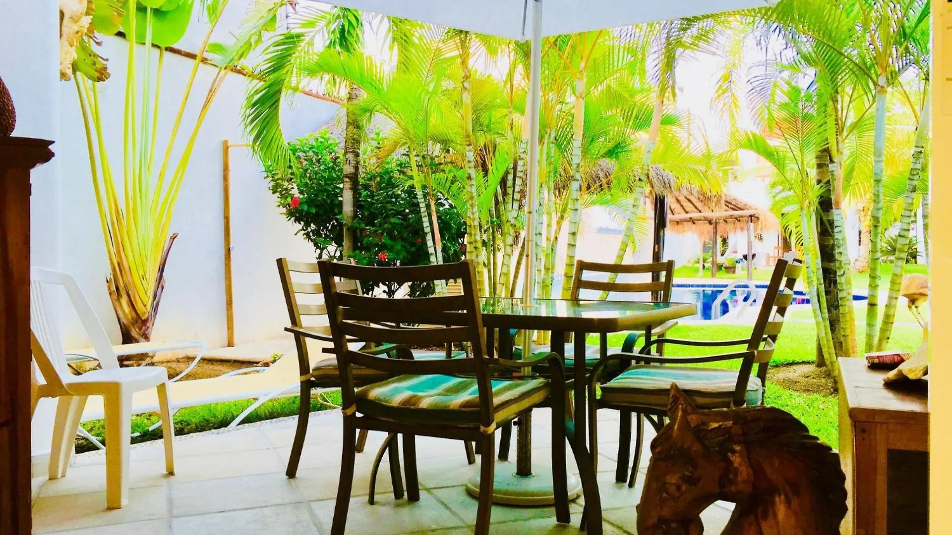 Executive Budget Room With Swimming Pool Air Conditioning And Parking Playa del Carmen Mexico