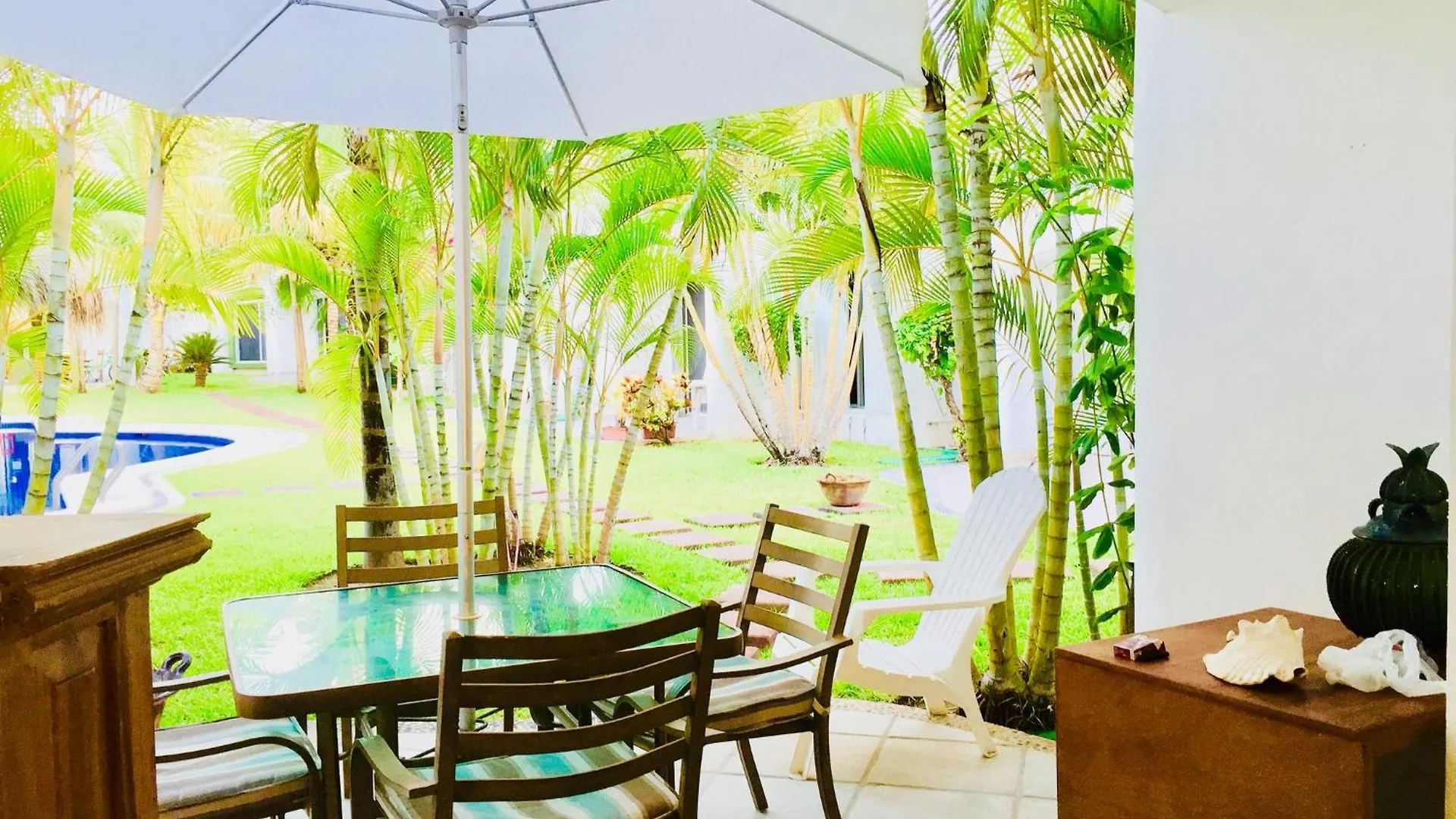 Executive Budget Room With Swimming Pool Air Conditioning And Parking Playa del Carmen 0*,
